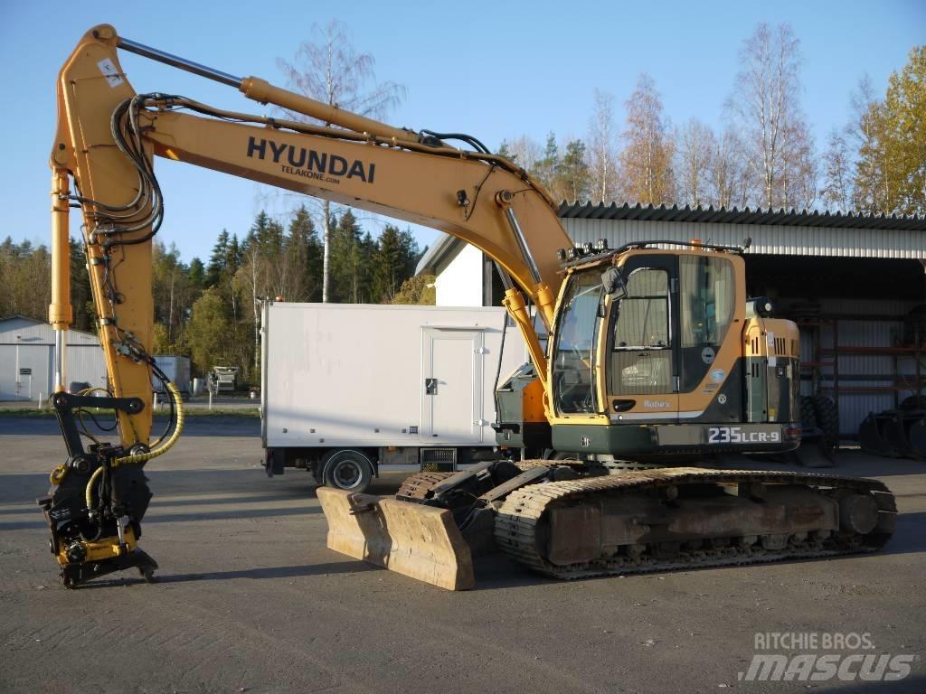 Hyundai R 235 LCRD-9 Rupsgraafmachines