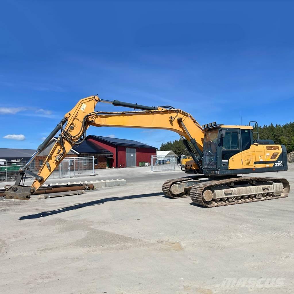 Hyundai HX220L Rupsgraafmachines