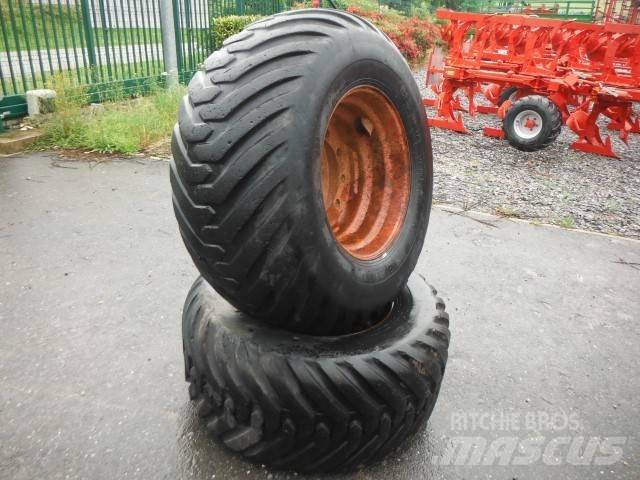 Trelleborg 500/22.5 Banden, wielen en velgen