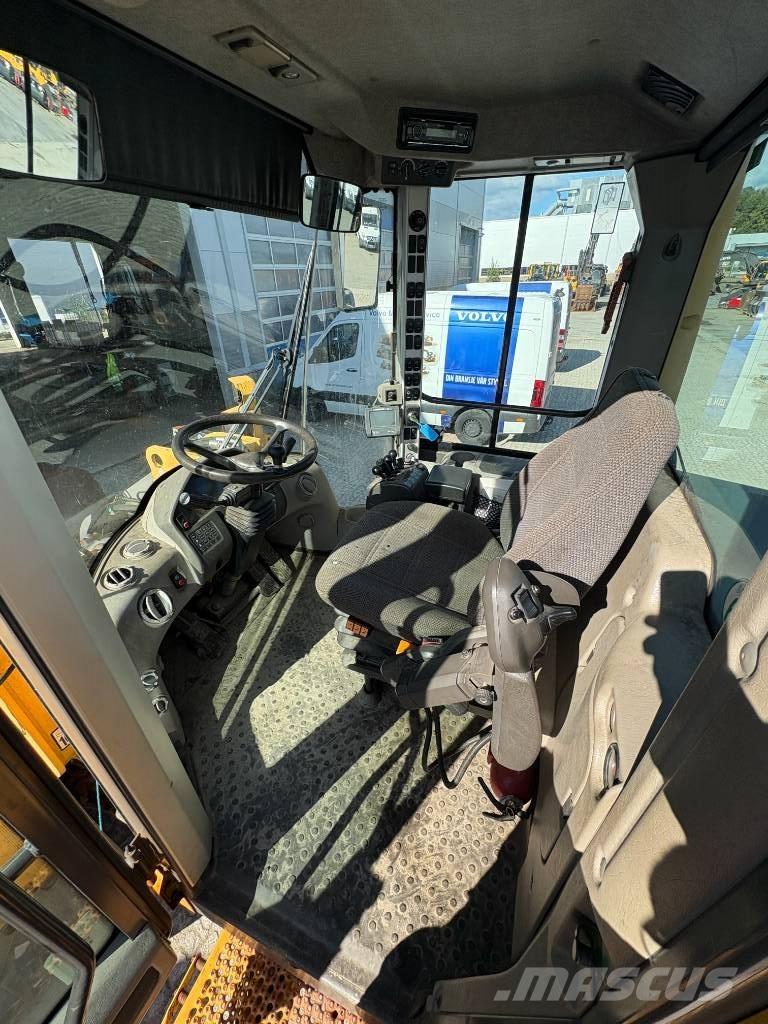 Volvo L110F Wielladers