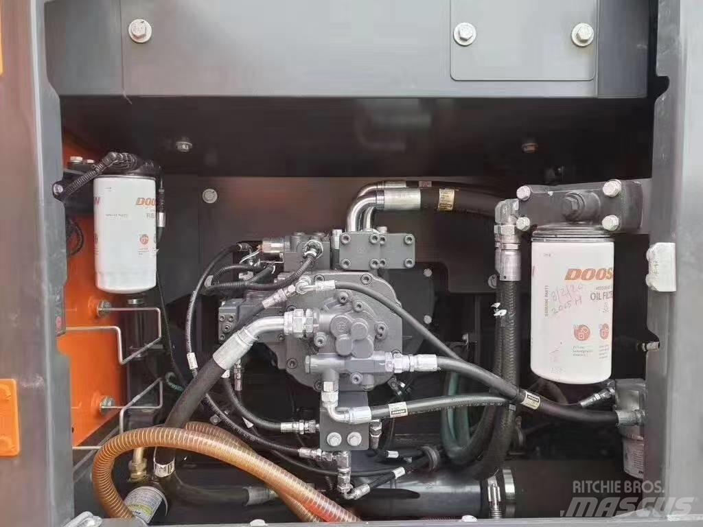 Doosan DX 225 LC Rupsgraafmachines