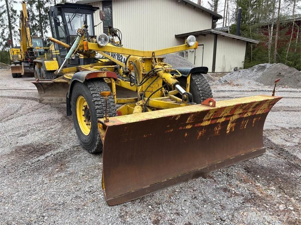 Lokomo AH 152-A Graders