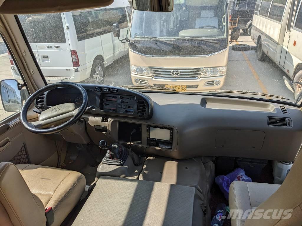 Toyota Coaster Bus Minibussen
