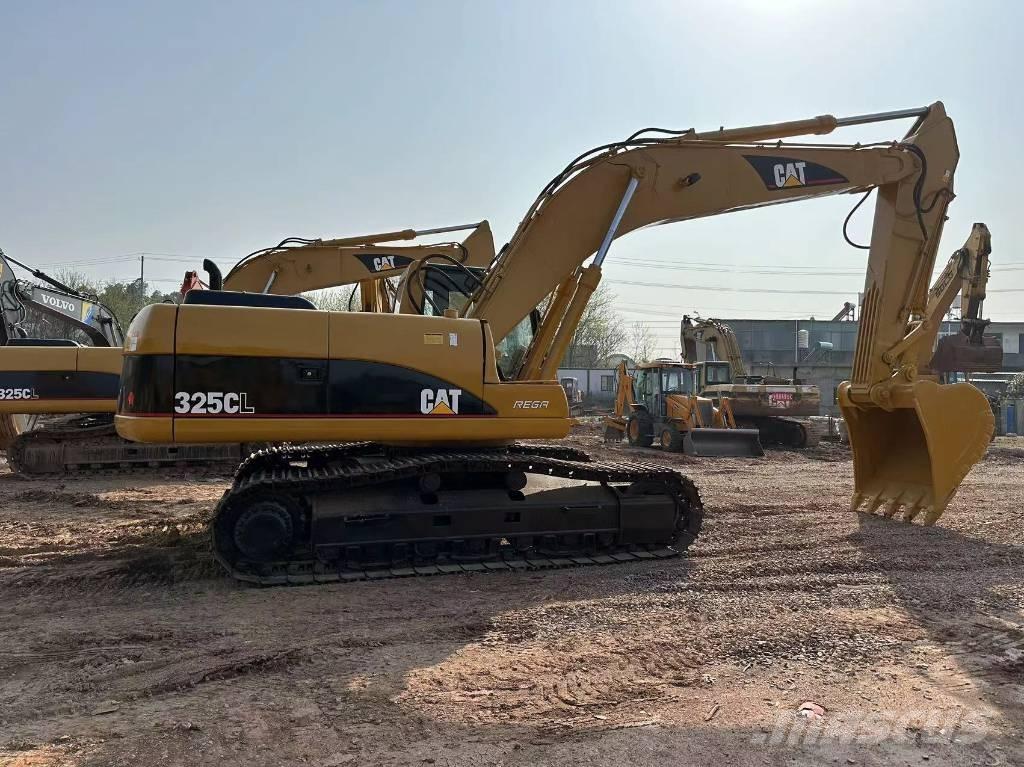 CAT 325 CL Rupsgraafmachines