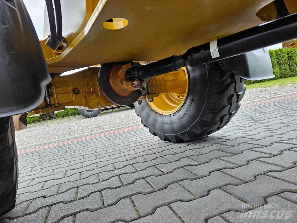 CAT 906 M Wielladers