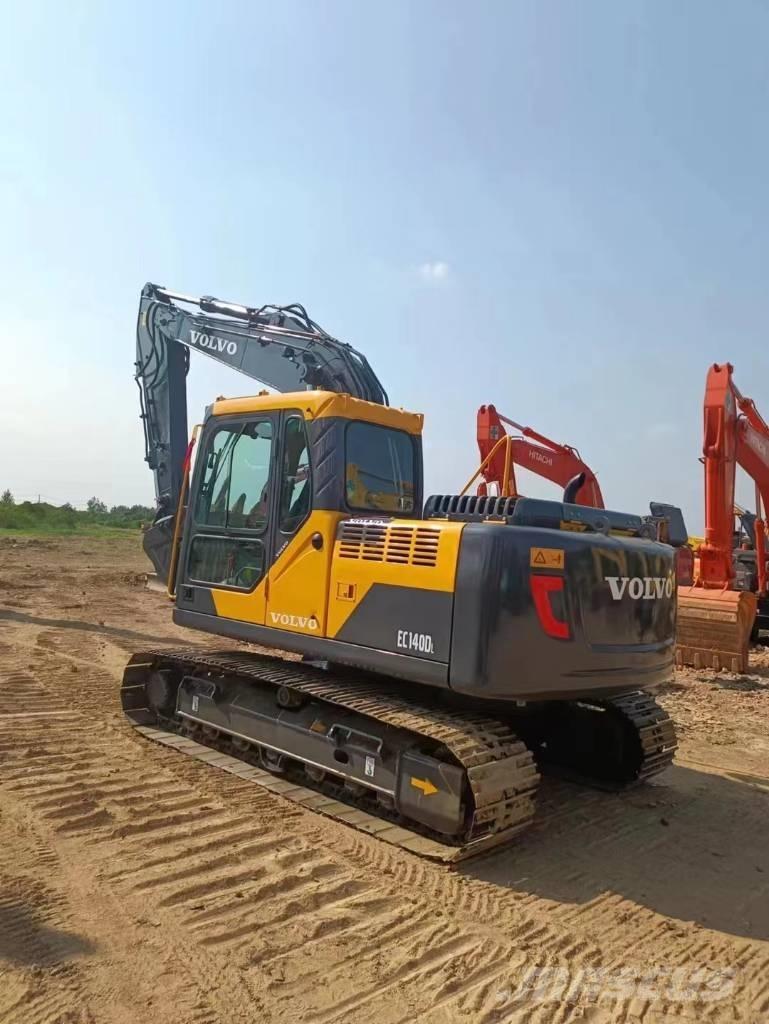 Volvo EC 140 Rupsgraafmachines