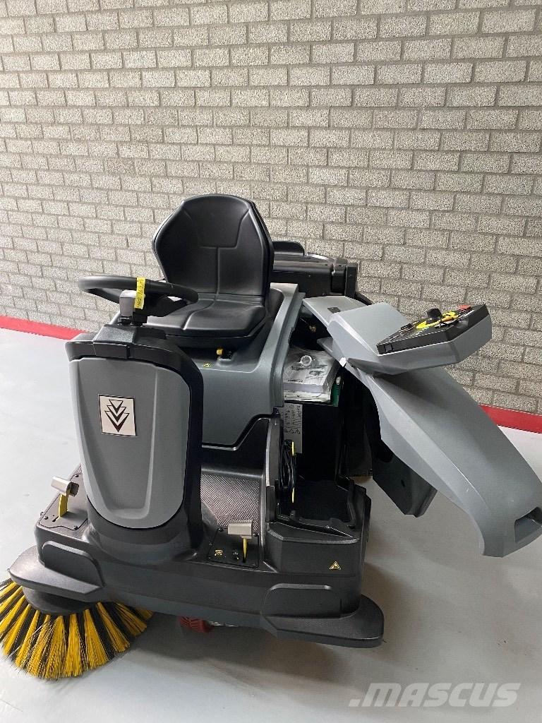 Kärcher KM 105/100 R Veegmachines