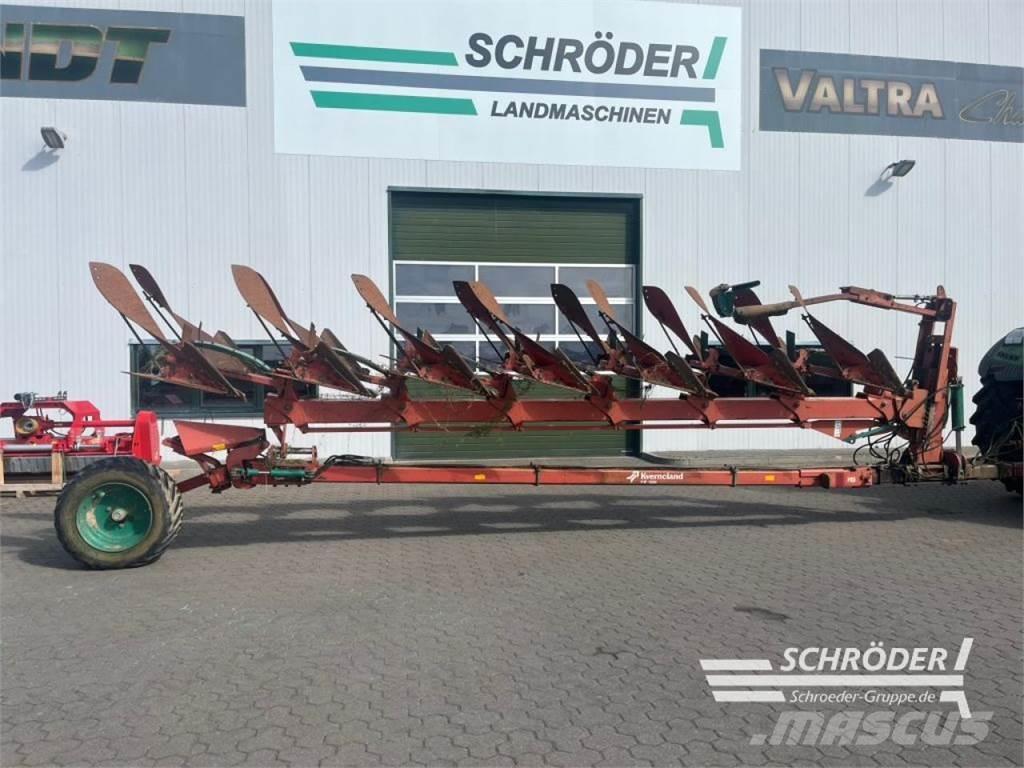 Kverneland PB 100 Wentelploegen