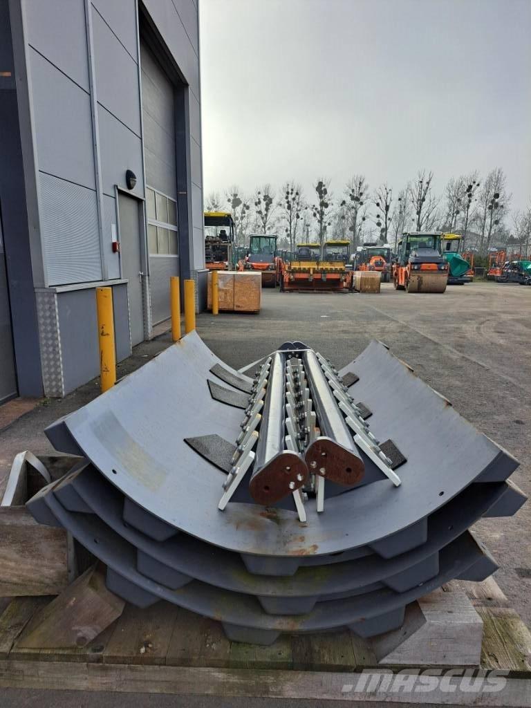 Hamm HC 130i Rupsbanden, kettingen en onderstel