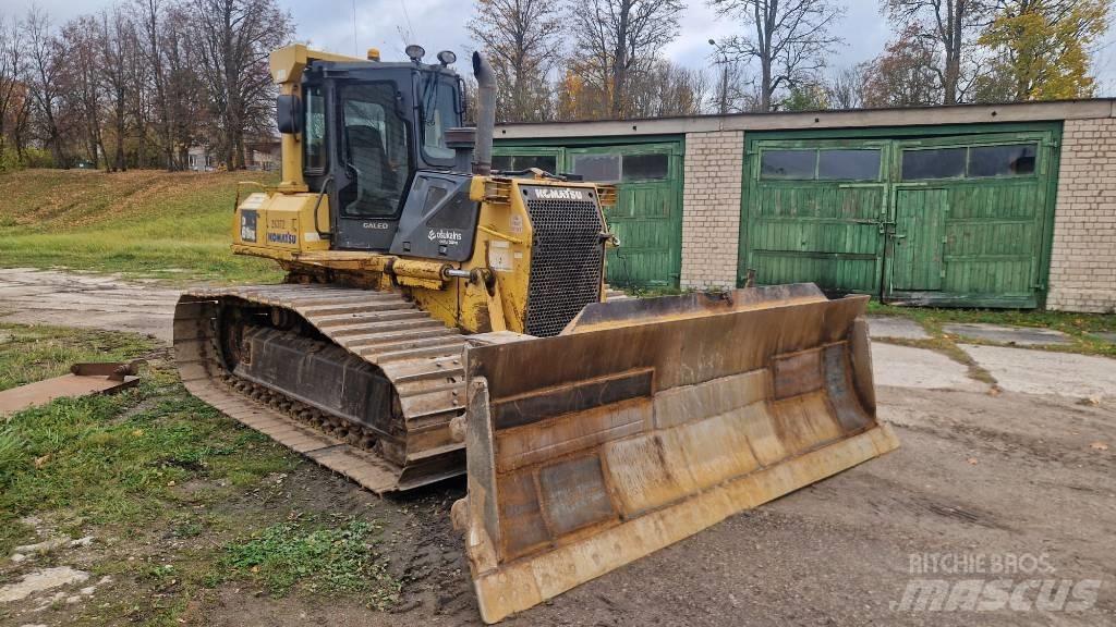 Komatsu D 61 PX-15 Rupsdozers