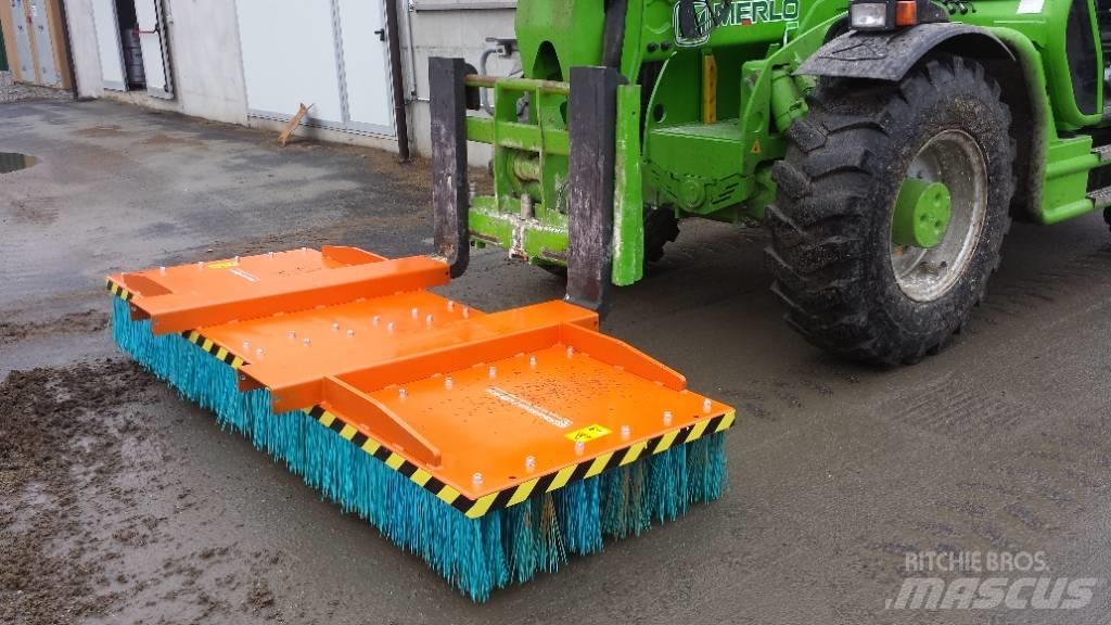 M3 Broom Sweeper SI Veegmachines