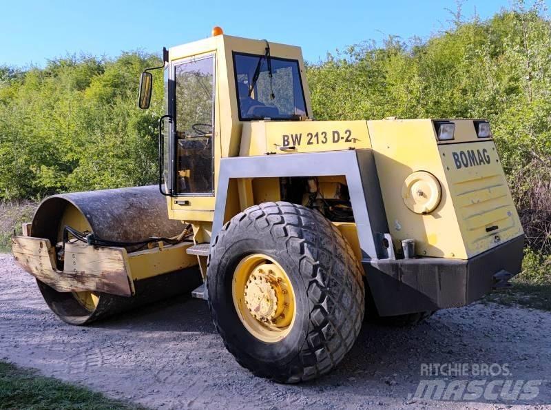 Bomag BW 213 Trilrolwalsen
