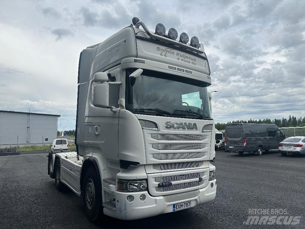 Scania R520 6x2 Trekkers