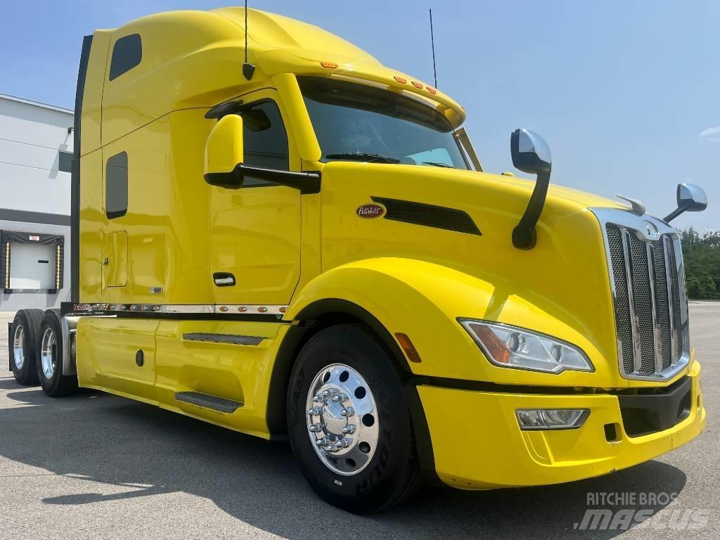 Peterbilt 579 Trekkers
