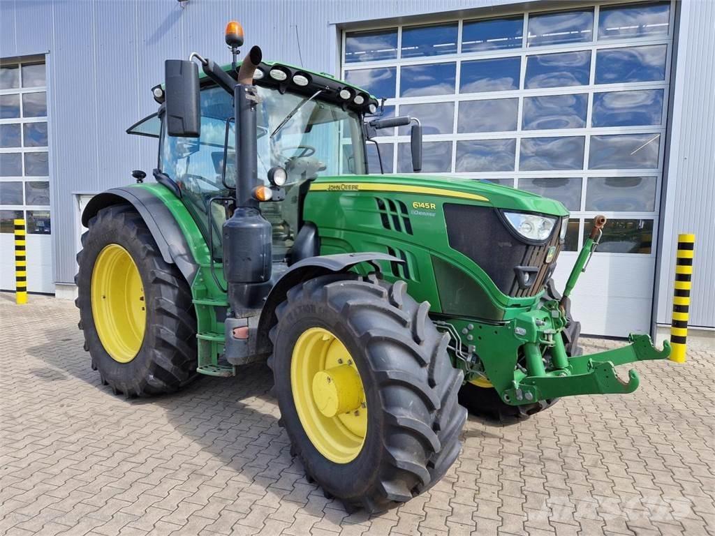 John Deere 6145R Tractoren