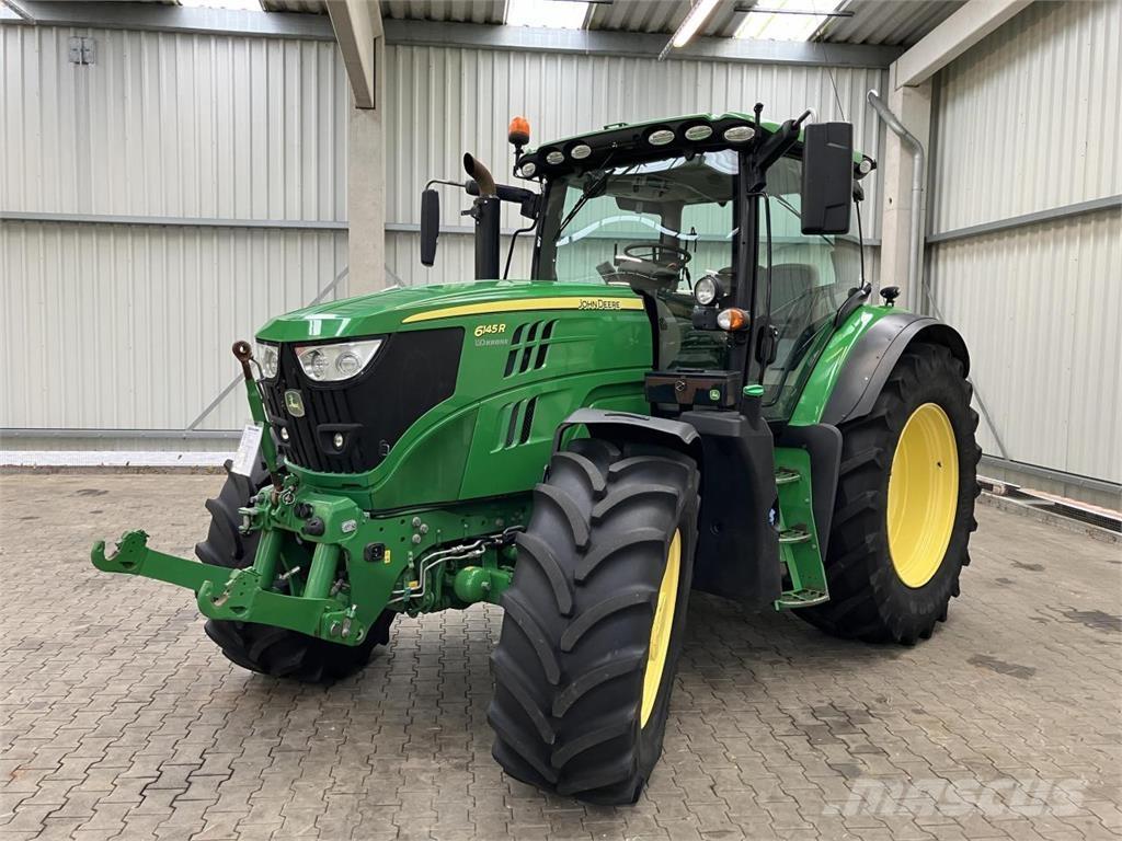 John Deere 6145R Tractoren