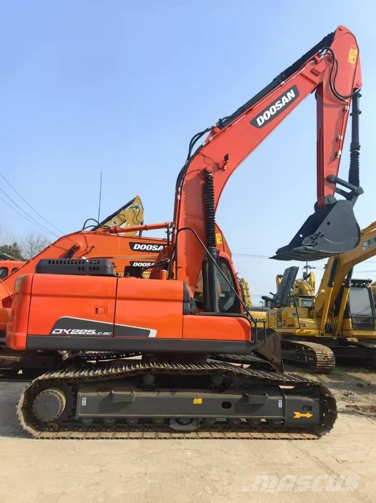Doosan DX225LC-9C Rupsgraafmachines
