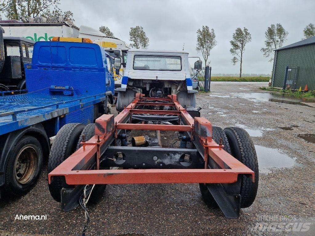 Bedford TK 1020 Trekkers