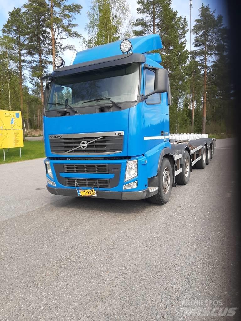 Volvo FH 13 Chassis met cabine