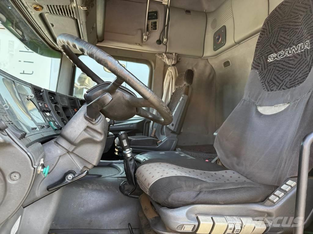 Scania 144 460 Trekkers