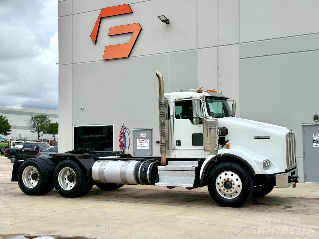 Kenworth T 800 Trekkers
