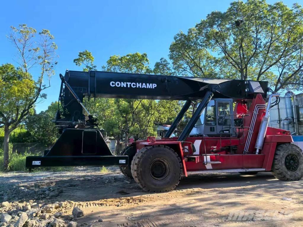 Kalmar DRF 450 Reachstackers