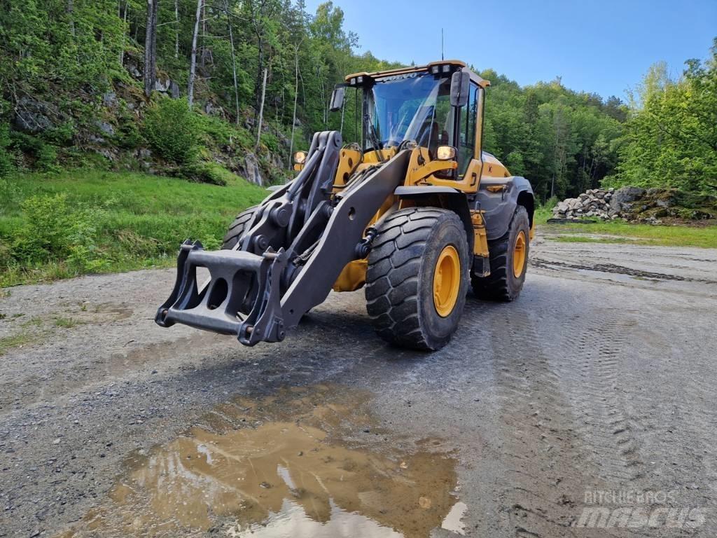 Volvo L 110 H Wielladers