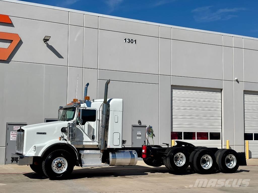 Kenworth T 800 Trekkers