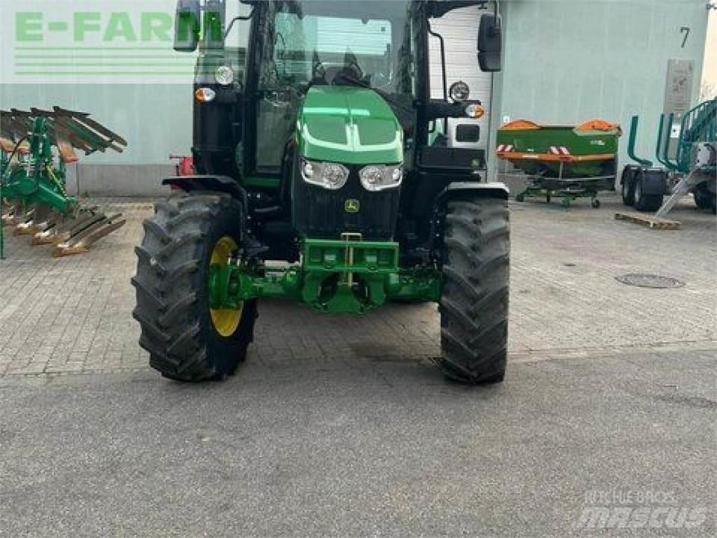 John Deere 6090m Tractoren
