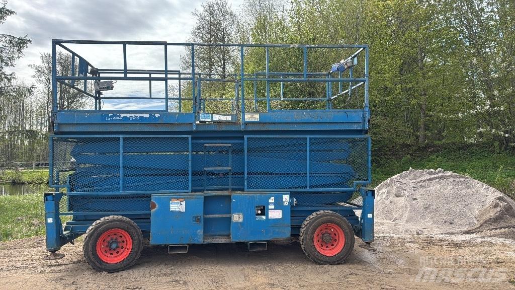 SkyJack SJ 9250 Schaarhoogwerkers
