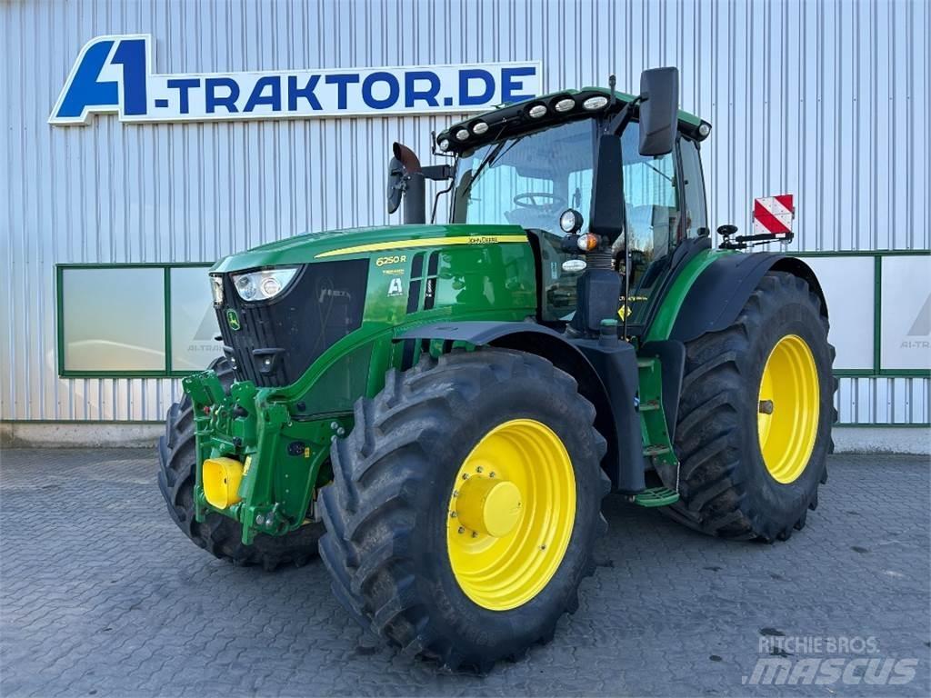 John Deere 6250R Tractoren