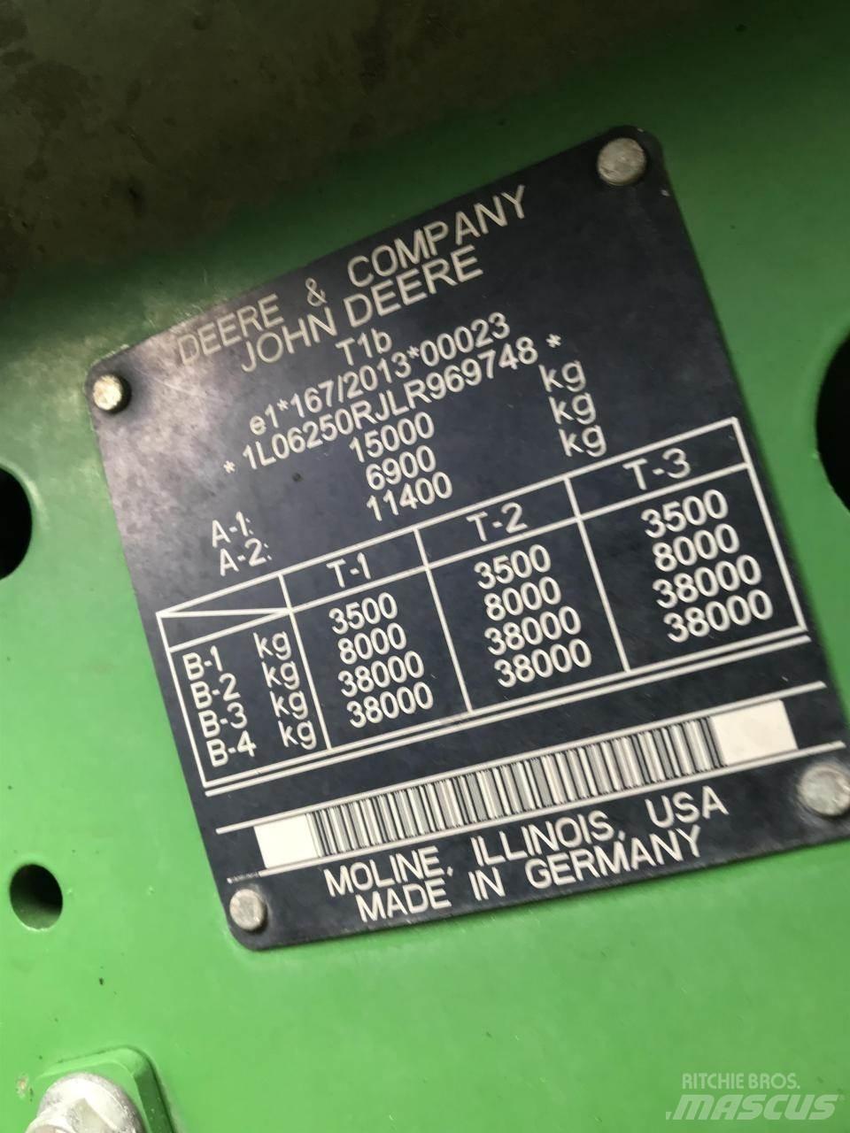 John Deere 6250R Tractoren