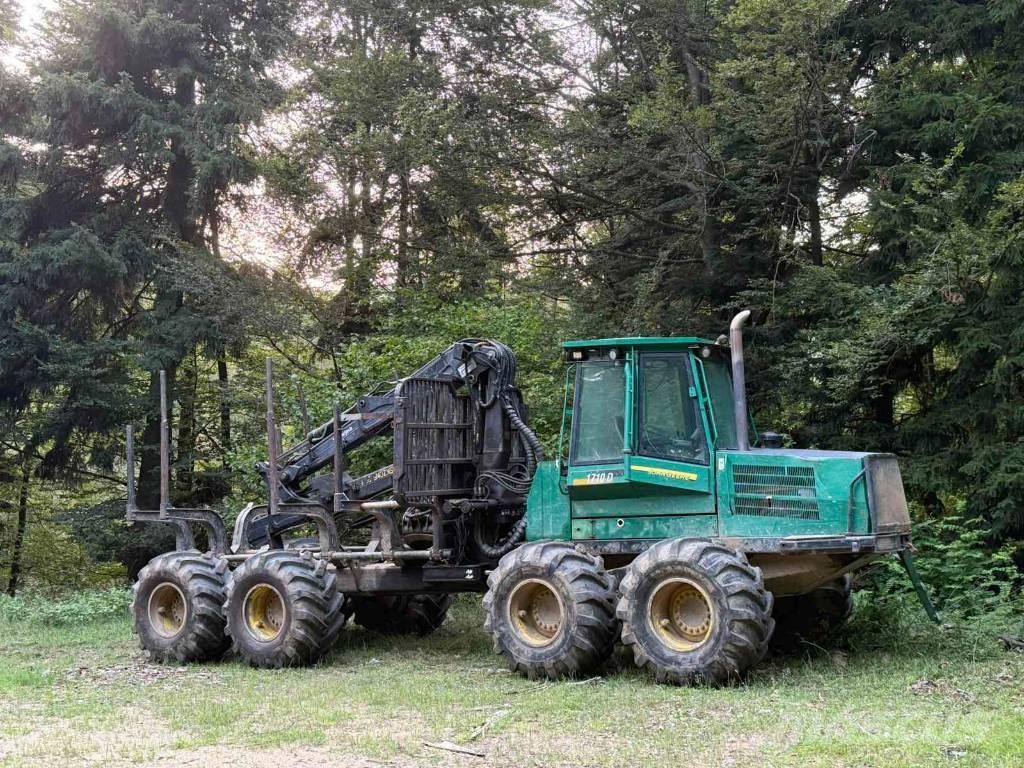 Timberjack 1710 Uitrijwagens