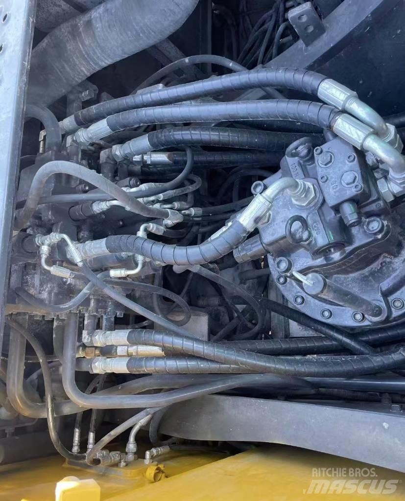 Volvo 240 Rupsgraafmachines