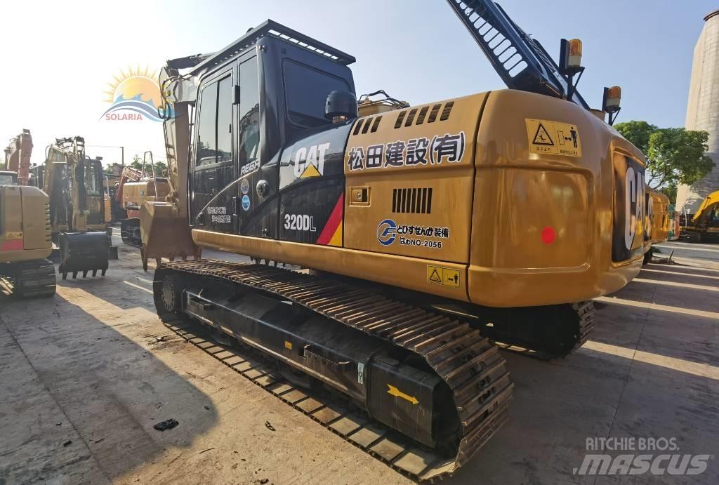 CAT 320 D L Rupsgraafmachines