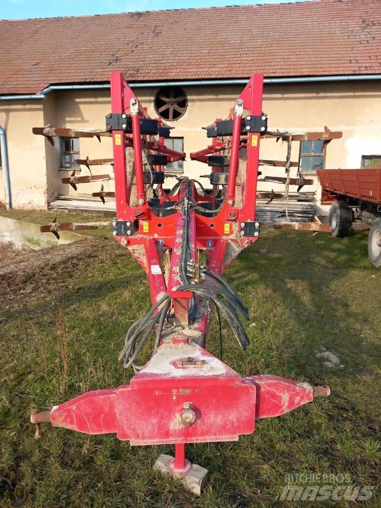 Horsch Tiger 4 AS Beitelploeg