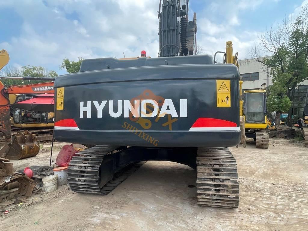 Hyundai Robex 220 Rupsgraafmachines