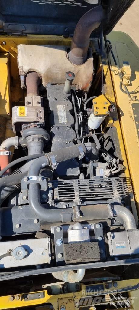 Komatsu PC 210-8 Rupsgraafmachines
