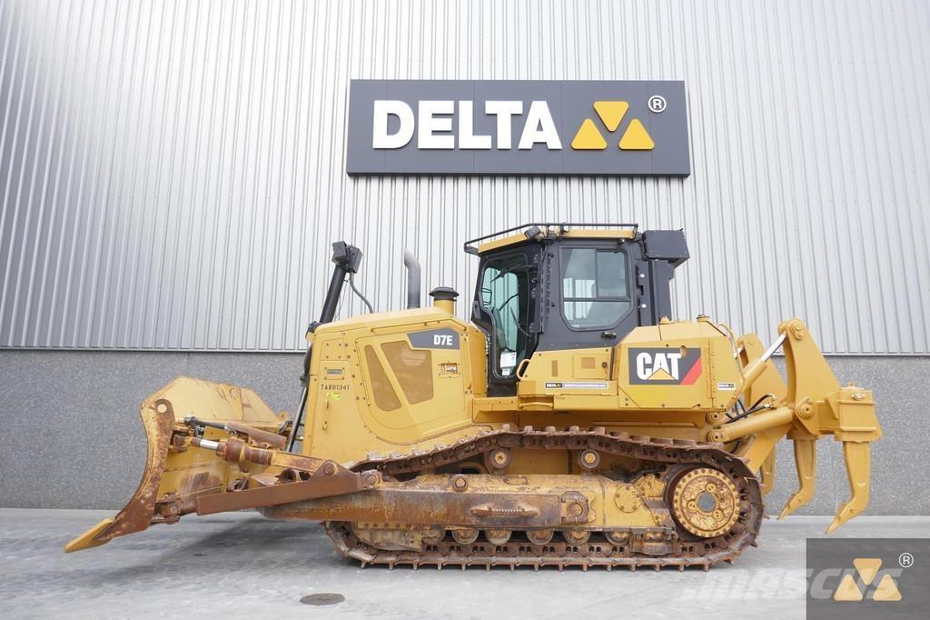 CAT D7E Rupsdozers