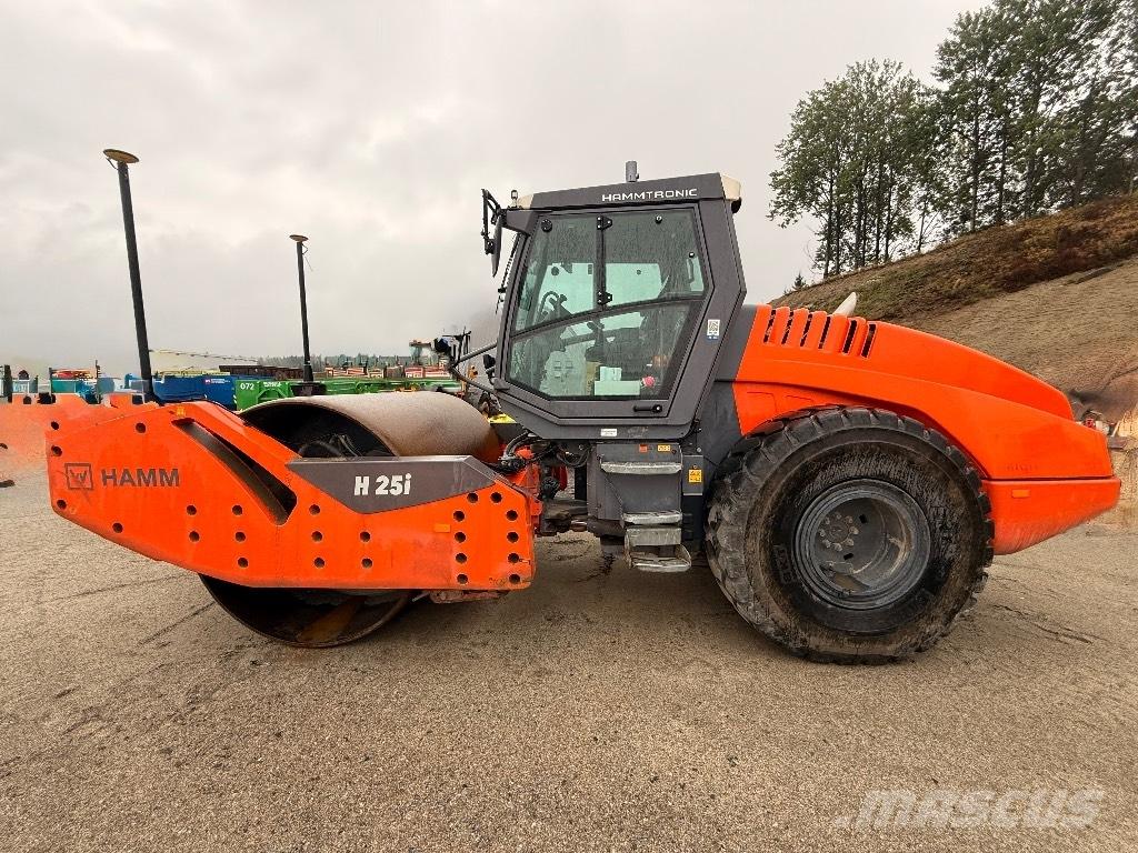 Hamm H 25 I Trilrolwalsen