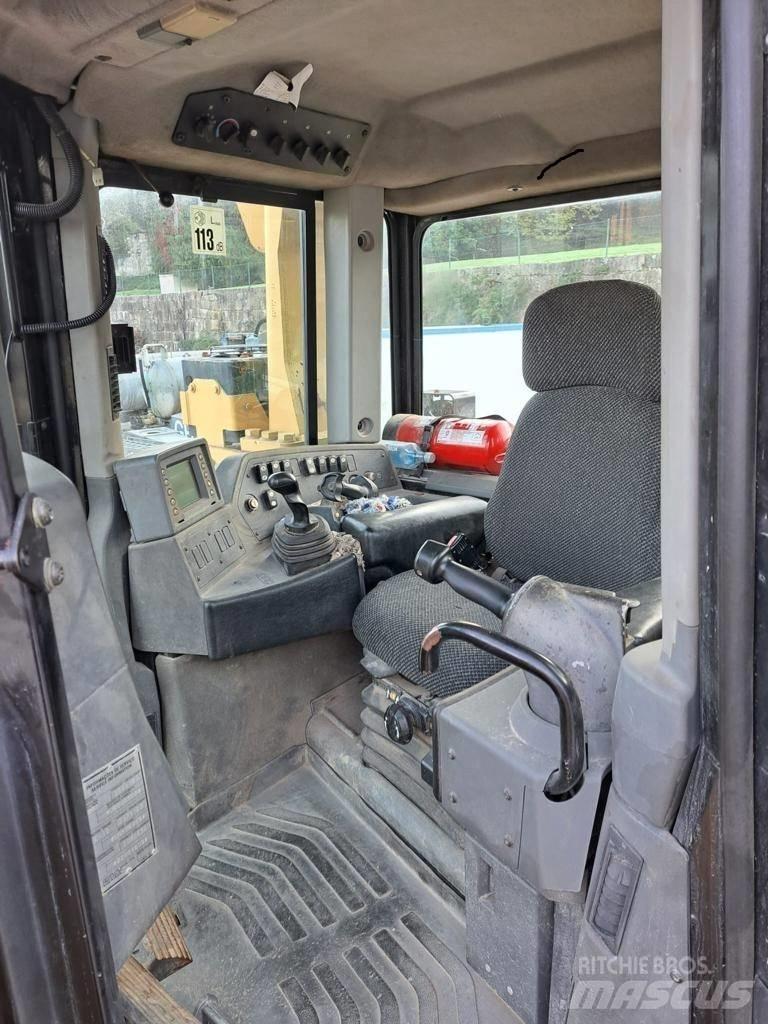 CAT D 8 T Rupsdozers