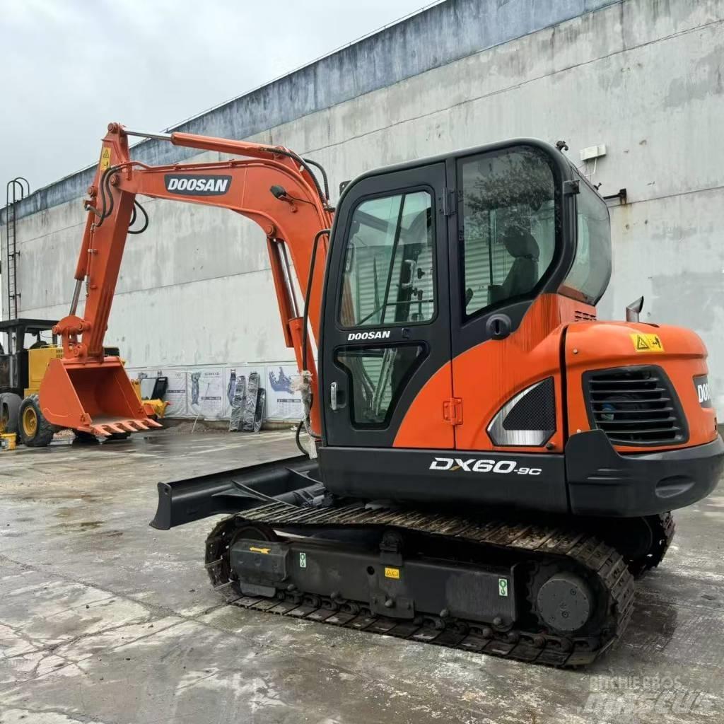 Doosan DX 60-9 C Minigraafmachines < 7t
