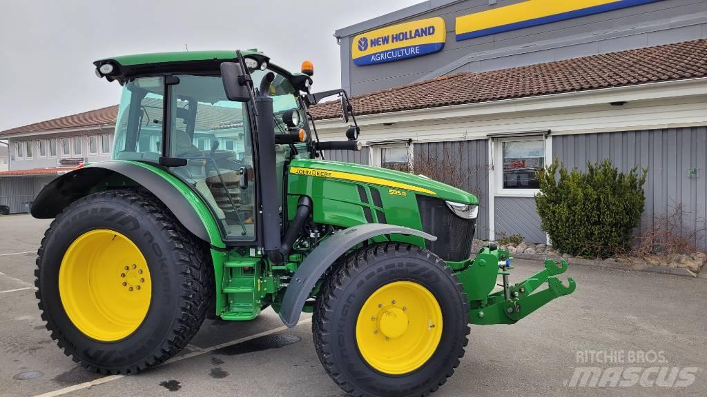 John Deere 5125 R Tractoren