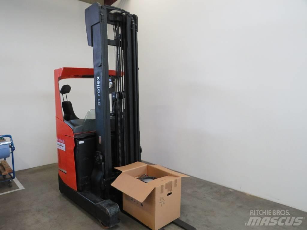BT RR E 160 HE Reachtruck voor hoog niveau