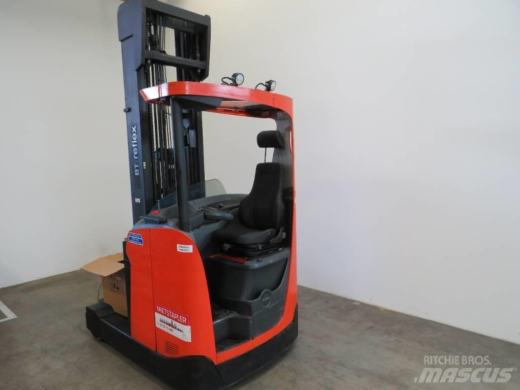 BT RR E 160 HE Reachtruck voor hoog niveau