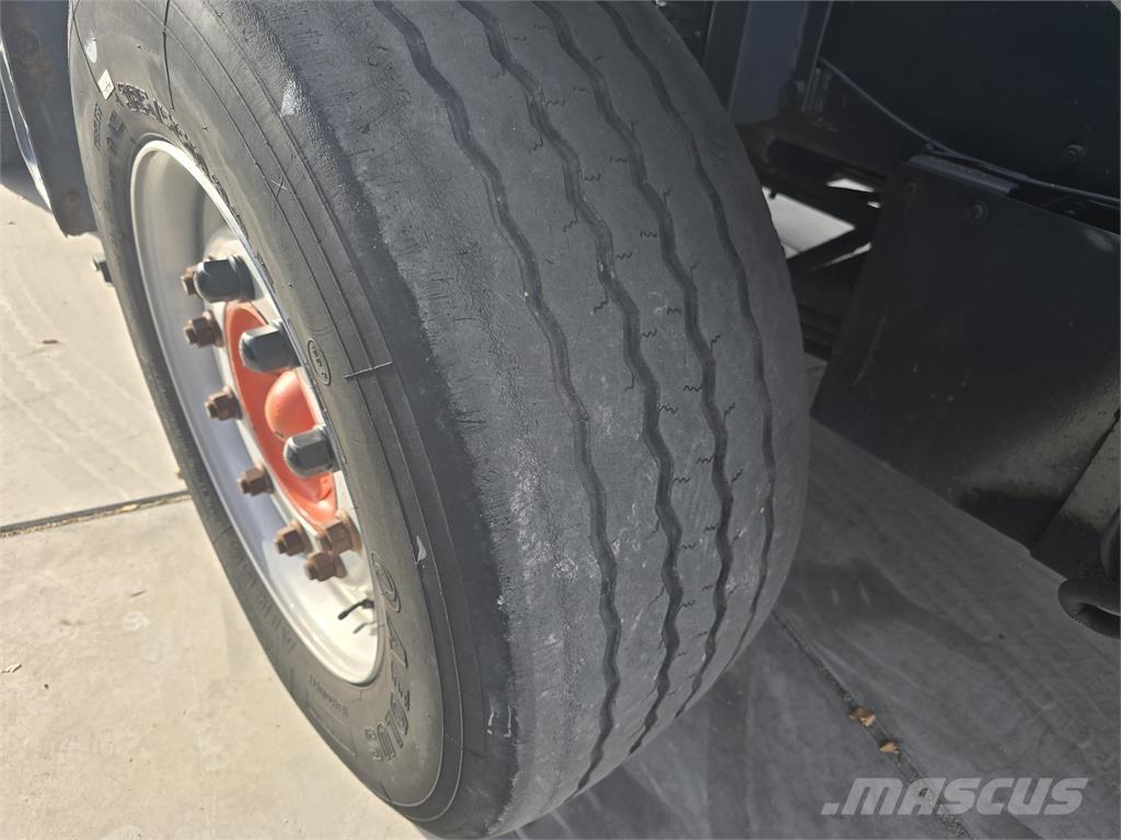  [div] DAF TT2100DH Terminaltrekkers