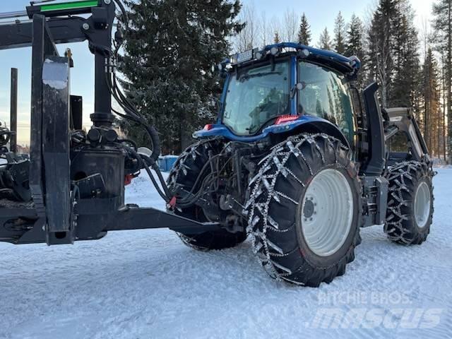 Valtra N 134 A Tractoren