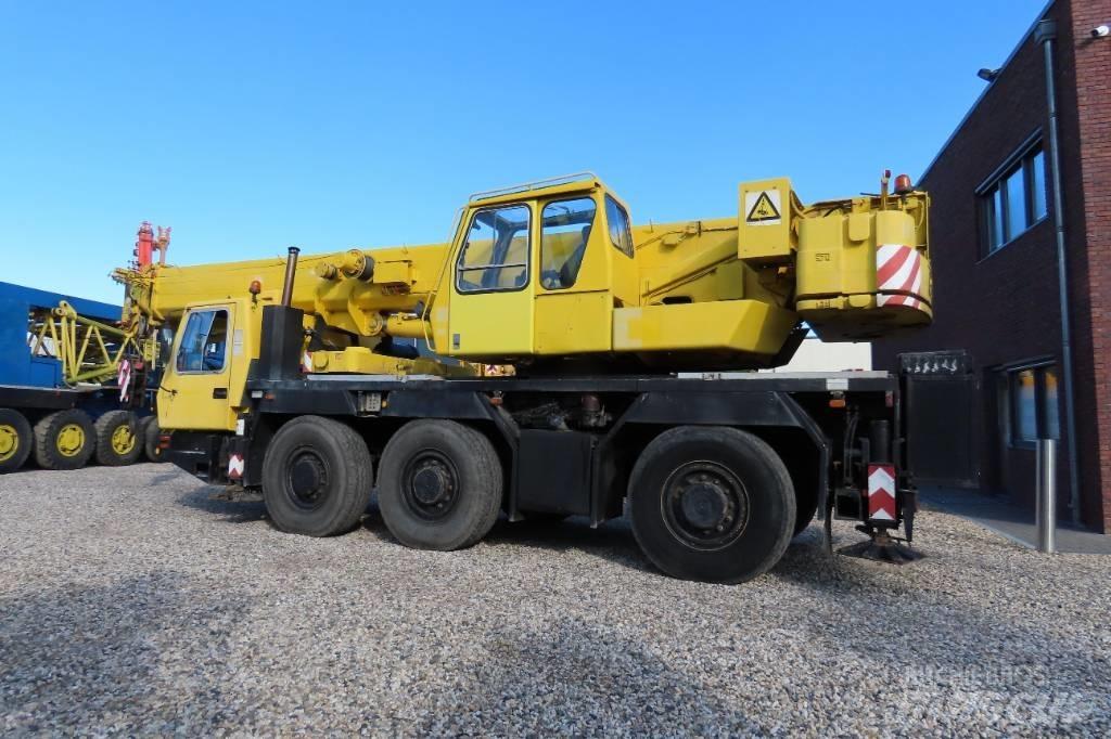 Grove GMK 3050 Kranen voor alle terreinen