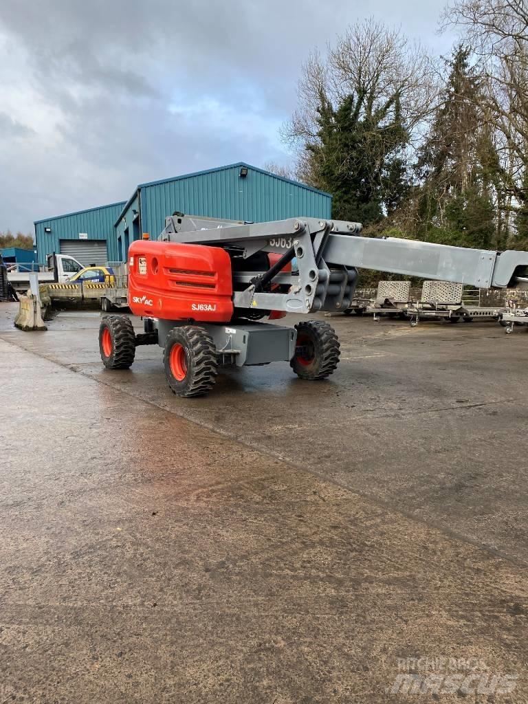 SkyJack SJ 63 AJ Knikarmhoogwerkers