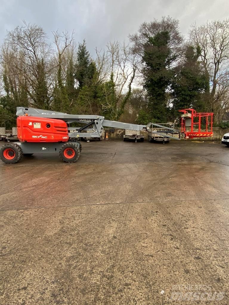 SkyJack SJ 63 AJ Knikarmhoogwerkers